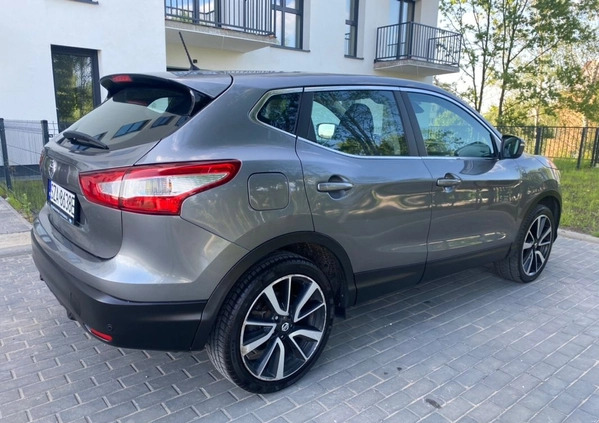Nissan Qashqai cena 59900 przebieg: 105100, rok produkcji 2014 z Gościno małe 781